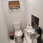 Magnifique Avec Garage Prive Et Terrasse Apartamento Reims