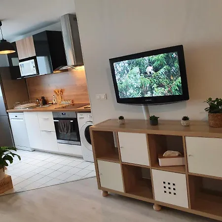 Magnifique Avec Garage Prive Et Terrasse